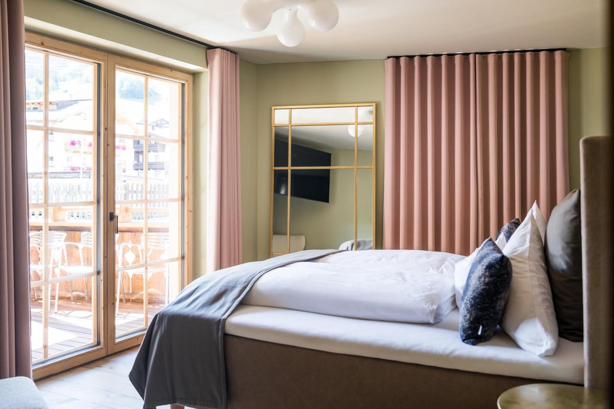 Raffl'S Tyrol Hotel Sankt Anton am Arlberg Buitenkant foto